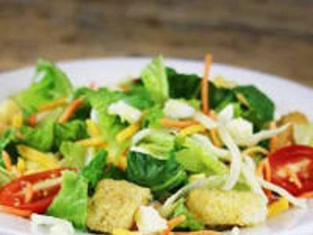 Medium House Salad.