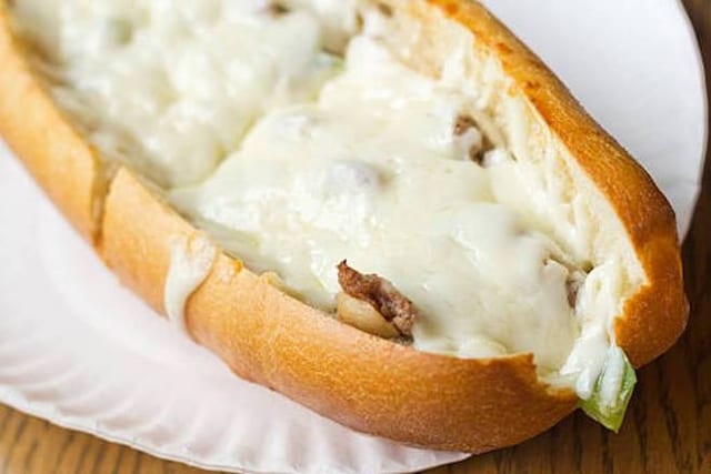 10" Chicken Parmigiana Sub.