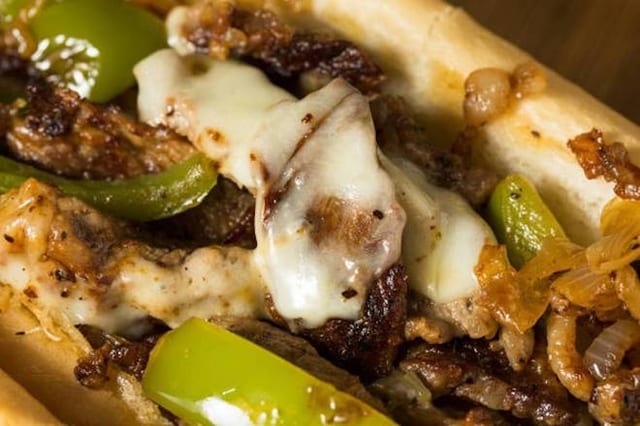 10" Steak & Cheese Sub Combo.